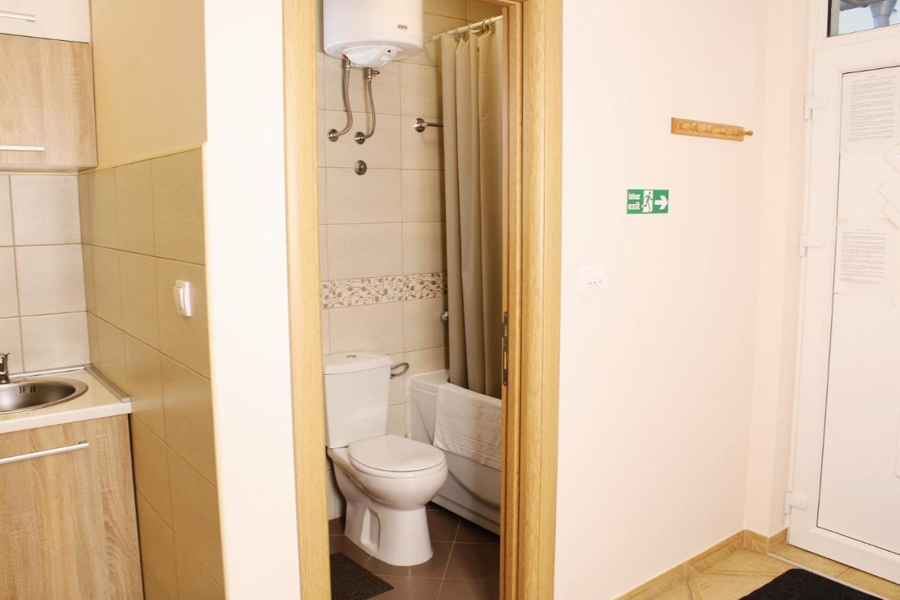 Apartments Paradisos Kragujevac Kültér fotó