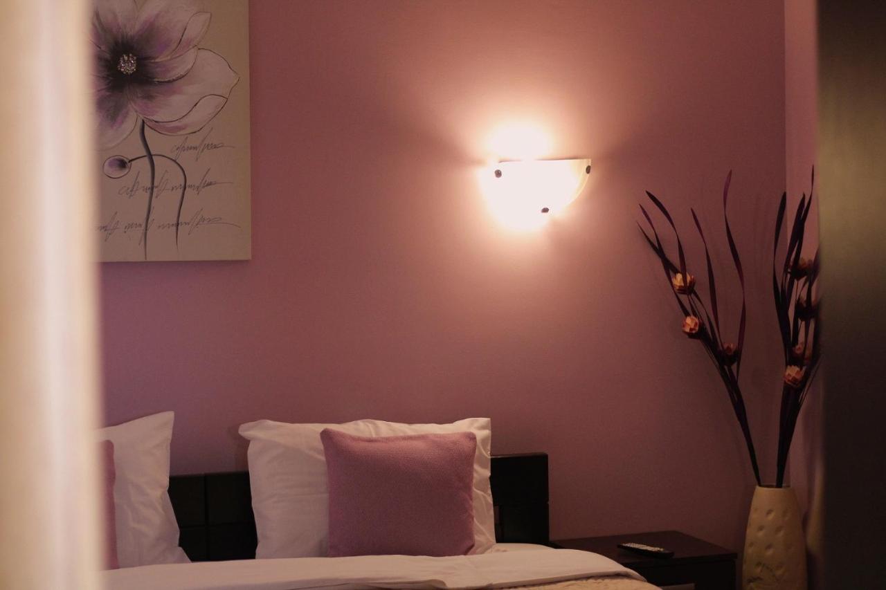 Apartments Paradisos Kragujevac Kültér fotó
