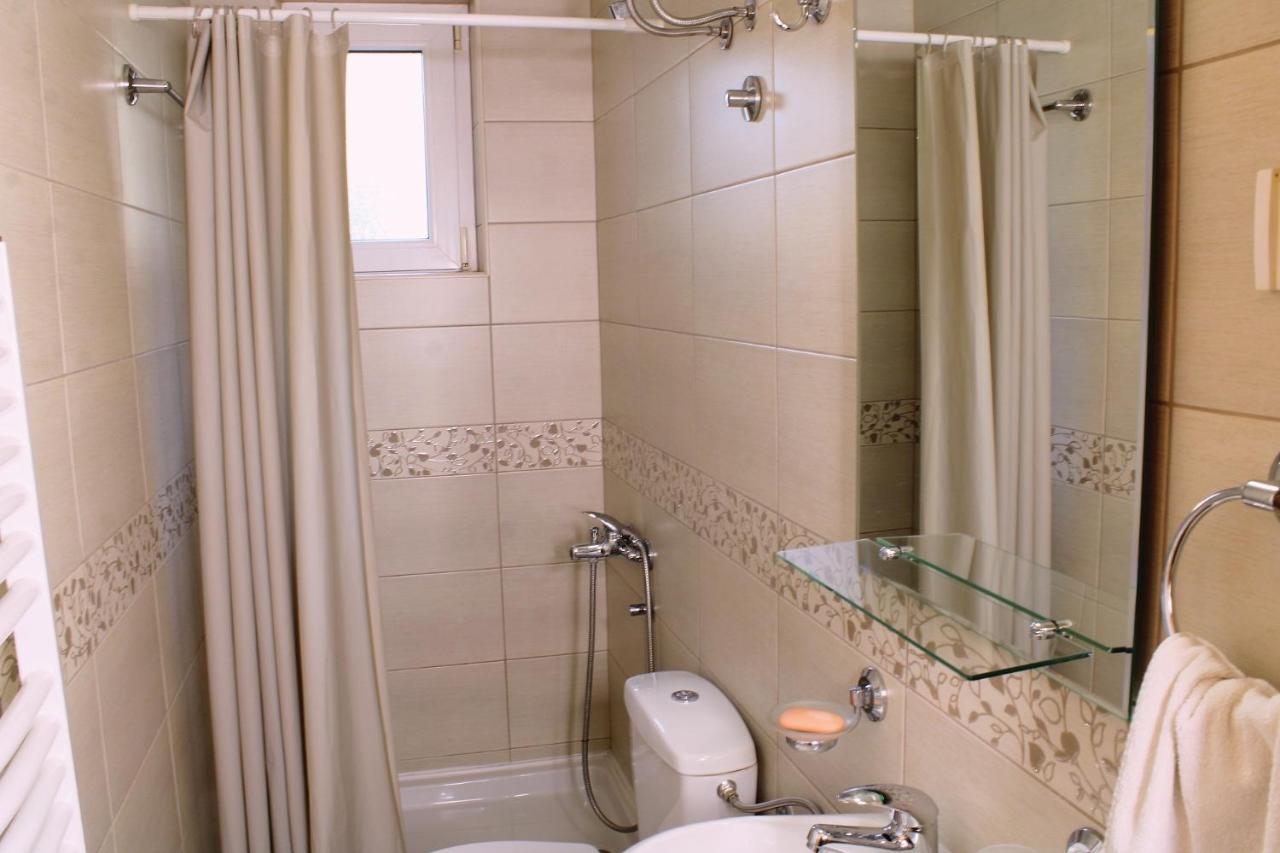 Apartments Paradisos Kragujevac Kültér fotó